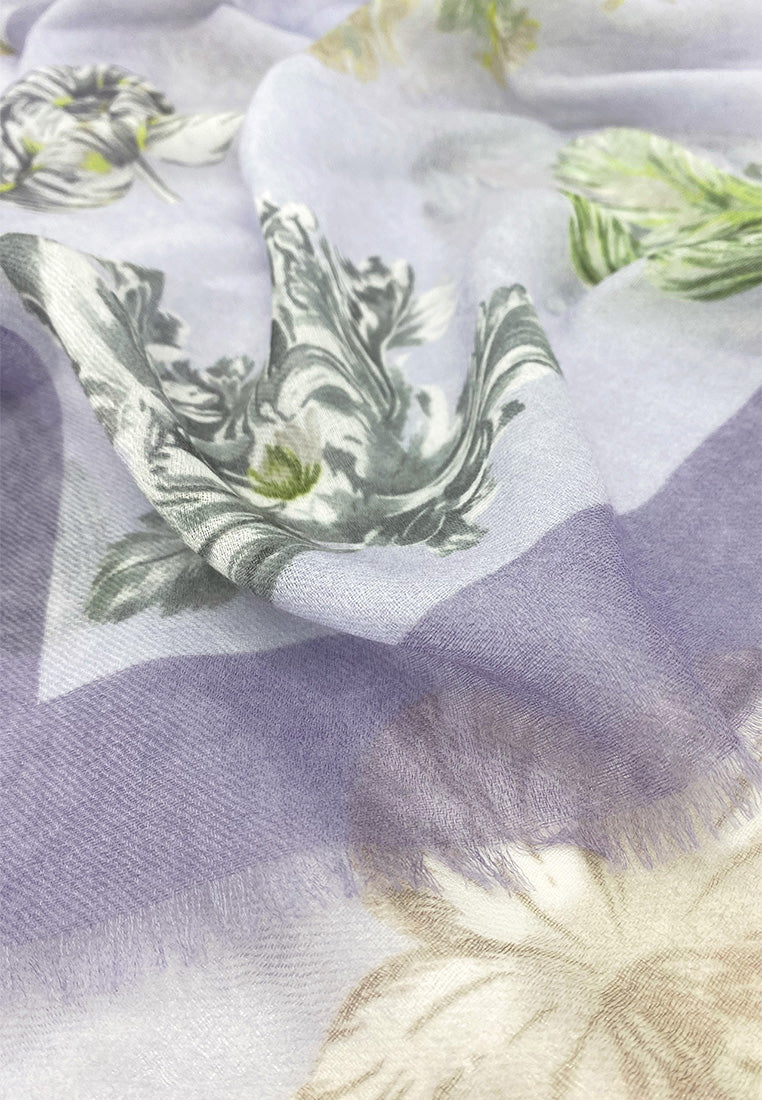 素雅花朵披肩